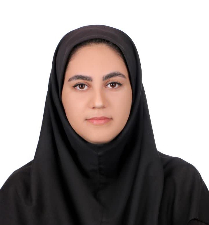 مبینا امیرریاحی